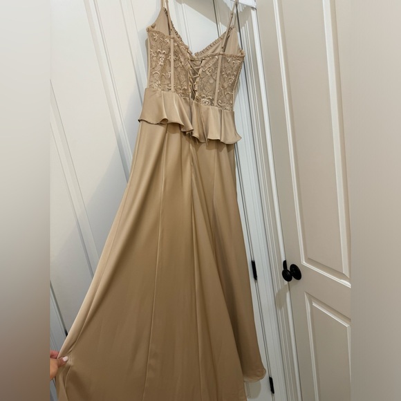 V Chapman Dianthus Lace Bodice High Slit Gown - Picture 4 of 6